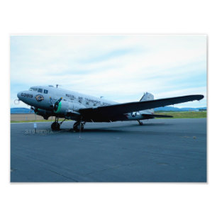Foto Avión de combate DC-3