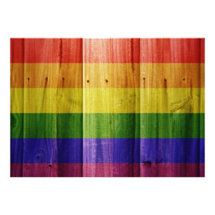 Foto Bandera del orgullo arcoiris de madera