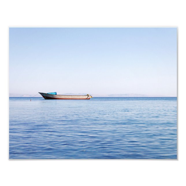 Foto barco en mar en calma (Frente)