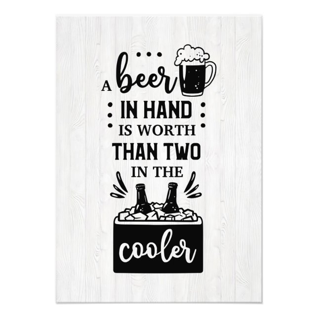 Foto Bebedor de cerveza en mano (Frente)