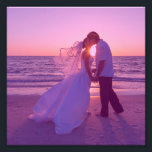 Foto Boda teñido rosa 8"x8"<br><div class="desc">Una imagen cuadrada de 8"x8" con ampliación de fotos con imágenes de pared. Añada su propio texto personalizado para crear un toque personalizado. Si tienes una foto de paisaje o retrato, puedes recortar tu imagen con anticipación o usar la función de recorte dinámico aquí mismo en el sistema. Se puede...</div>