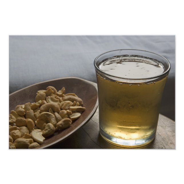 Foto Brasil. Un vaso de refrescante energía de la Guara (Frente)