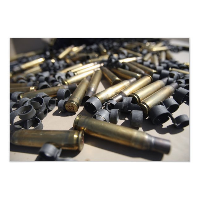 Foto Brass gastado y enlaces desintegrados (Frente)