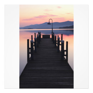 Foto Buenos días en el muelle Lake George New York