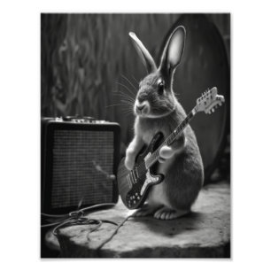 Foto Bunny tocando una guitarra