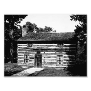 Foto Cabaña de madera en blanco y negro