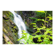 Caída de agua del cañón de la puerta del infierno