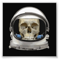 Calavera del astronauta del casco espacial