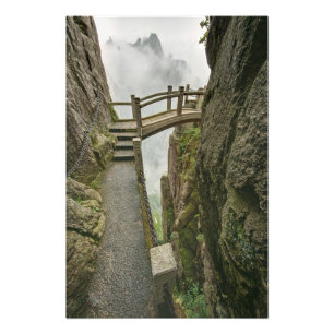 Foto Camino y pequeño puente, Montaña Amarilla,