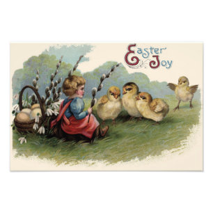 Foto Campo infantil de la cesta de pollo de Pascua