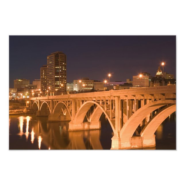 Foto Canadá, Saskatchewan, Saskatoon: Broadway (Frente)