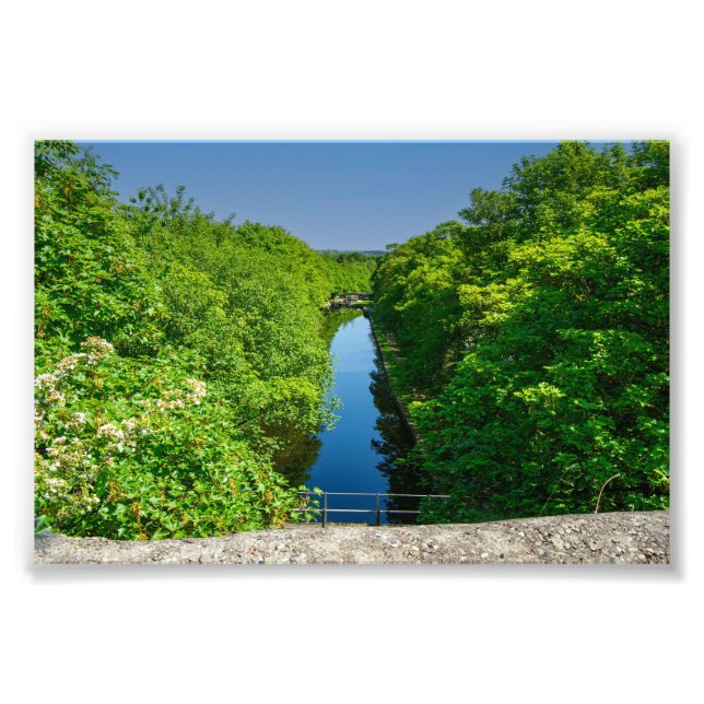 Foto Canal ancho de Huddersfield (Frente)