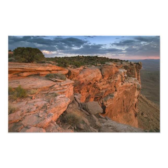 Foto Cañón con vistas a la isla en el cielo (Frente)