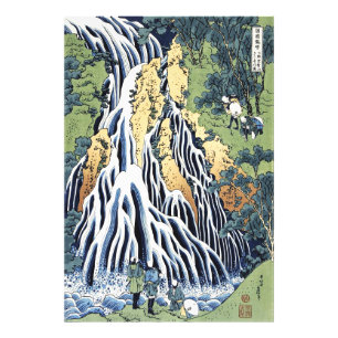 Foto Cascada de Kirifuri cerca de la montaña Kurokami H