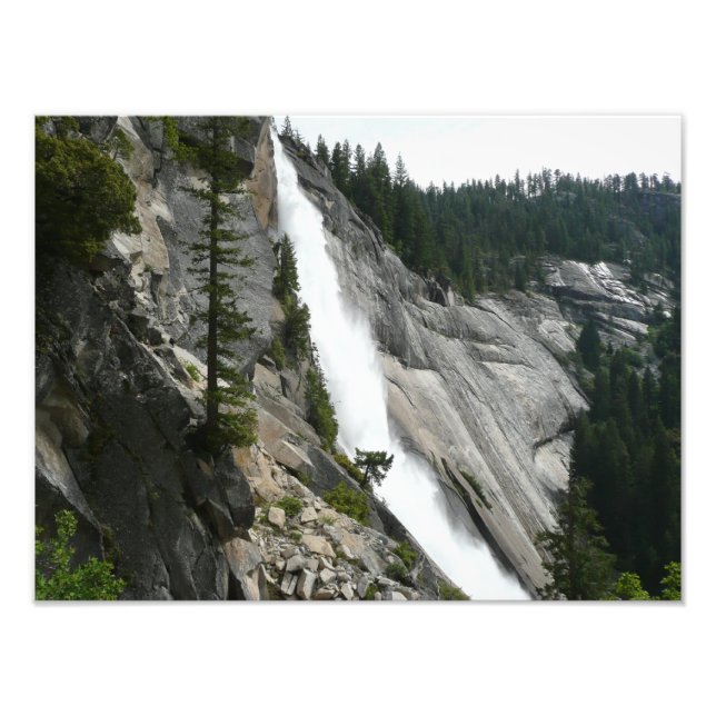 Foto Cascada Nevada en el Parque Nacional Yosemite (Frente)