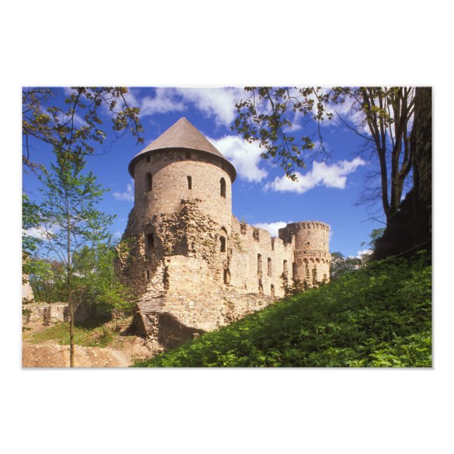 Foto Castillo de Cesis en Letonia central. (Frente)
