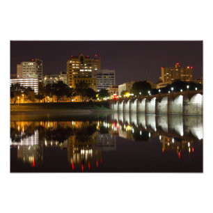 Foto Cataratas nocturnas en el puente Market Street