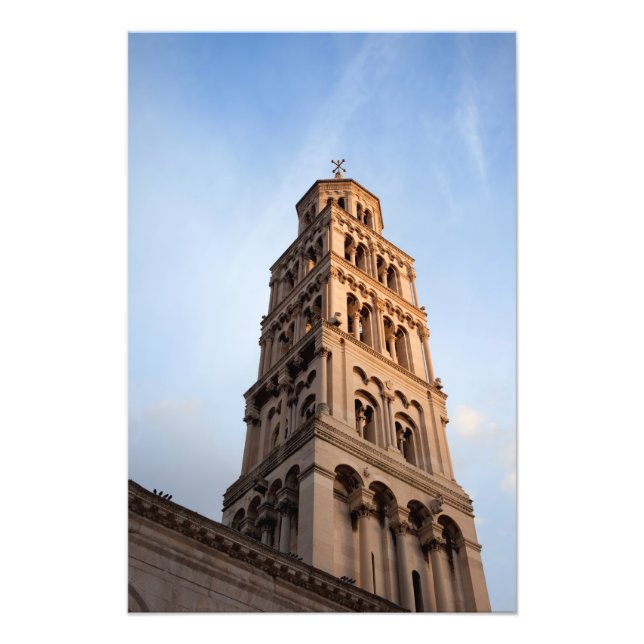 Foto Catedral de Saint Domnius Bell Tower en Split (Frente)