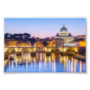 Foto Catedral de San Pedro por la noche Roma Italia