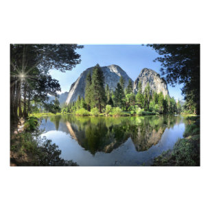 Foto Catedral Roca sobre el río Merced - Yosemite