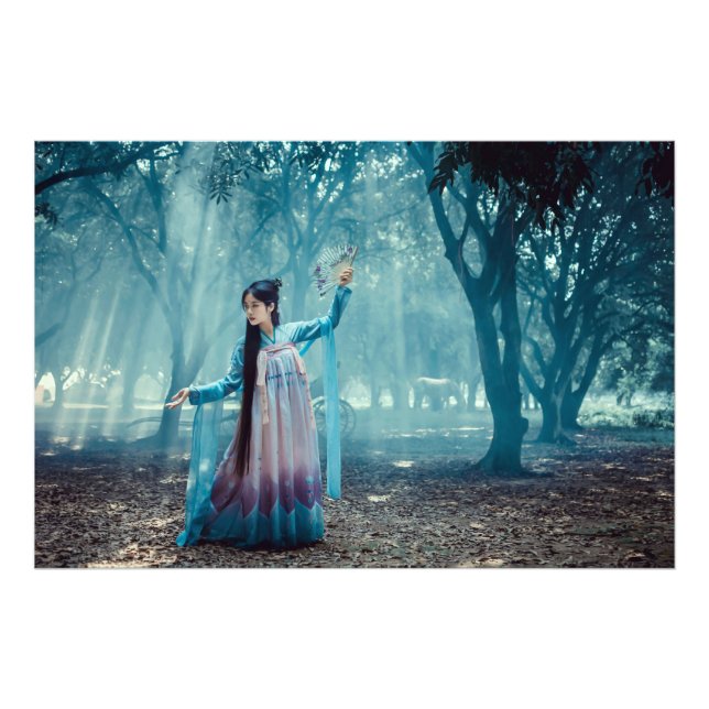 Foto Chica chino realiza acto de baile (Frente)