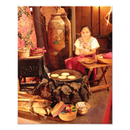 Foto Chica mexicano haciendo fotografía de Tortilas