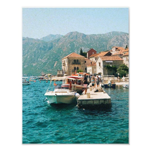 Foto Ciudad costera de Perast, Montenegro (Frente)