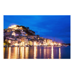 Foto Ciudad croata de Sibenik de noche