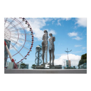 Foto Ciudad de Batumi, Georgia. Estatua de Ali y Nino