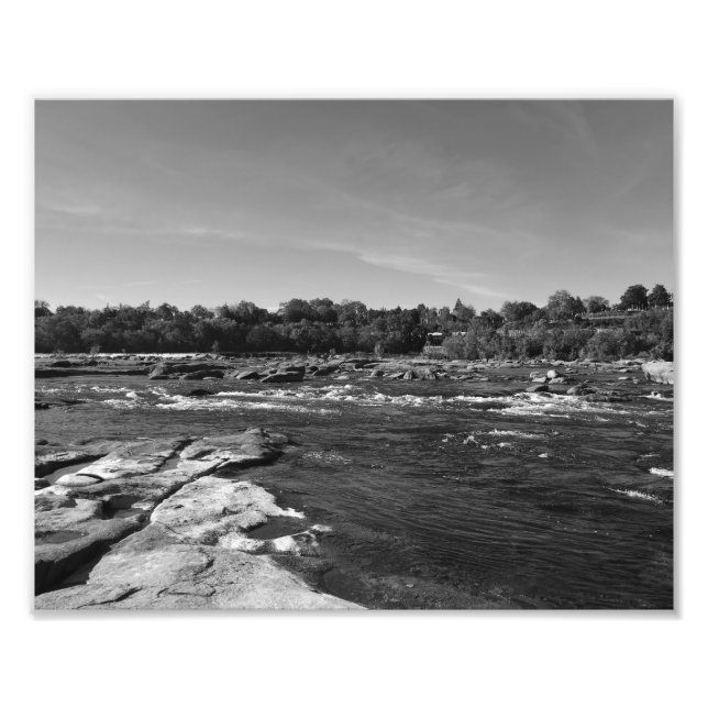 Foto clásica en blanco y negro del río James (Frente)