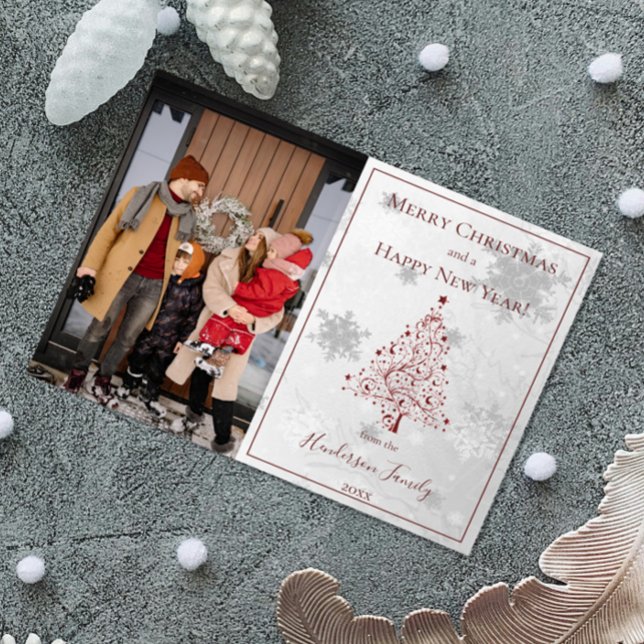 Foto de árbol de Navidad rojo (Red Christmas Tree Photo Holiday Card)