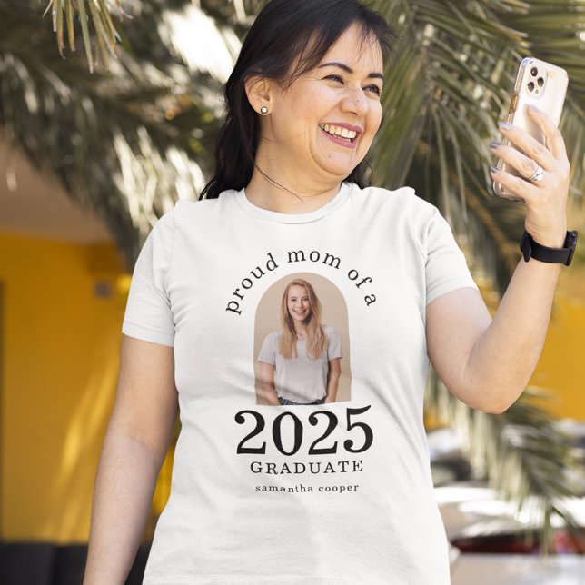 Foto de Arch Orgullosa Mamá de la camiseta de grad (Subido por el creador)