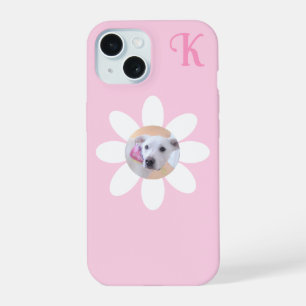 Foto de cachorro adorable con flor rosa y inicial