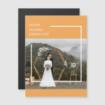 Foto de familia elegante y feliz día de acción de 