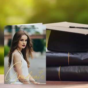 Foto de graduación chic 2026 con letra manuscrita