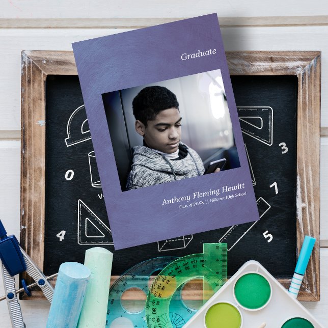 Foto de Invitación de graduado simple azul (Subido por el creador)