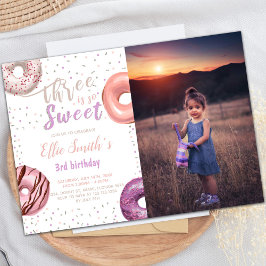 Foto de invitaciones de cumpleaños de Donut Rosa d