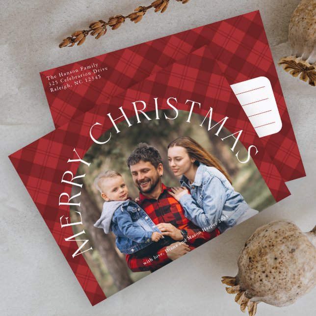 Foto de Navidad alegre arco moderno de cuadros roj (Red Plaid Arch Photo Chrismtas Holiday Postcard.)