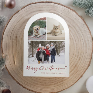 Foto de Navidad de la familia con arco de letra mo
