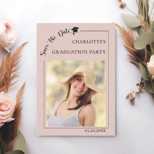 Foto de tono rosa rubor Tarjeta de graduación para
