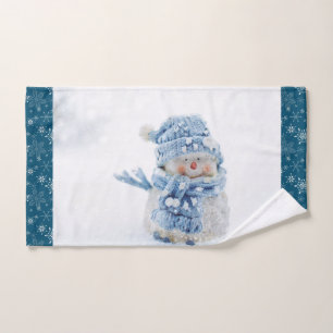 Foto de un muñeco de nieve en invierno - Navidades