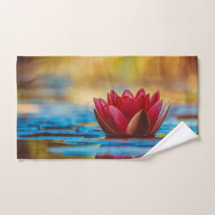 Foto de una flor de Lotus en un estanque