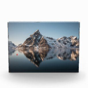 Foto del paisaje de la montaña Lofoten