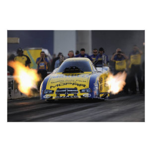 Foto Deportivos de carreras de drag de coche divertido 