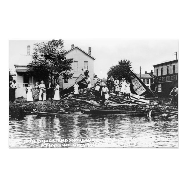 Foto Desechos causados por el rezago de los Grandes Lag (Frente)