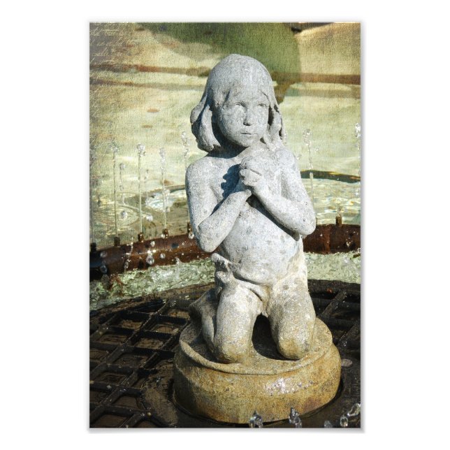 Foto Detalle de la Fuente de Mercy (Frente)