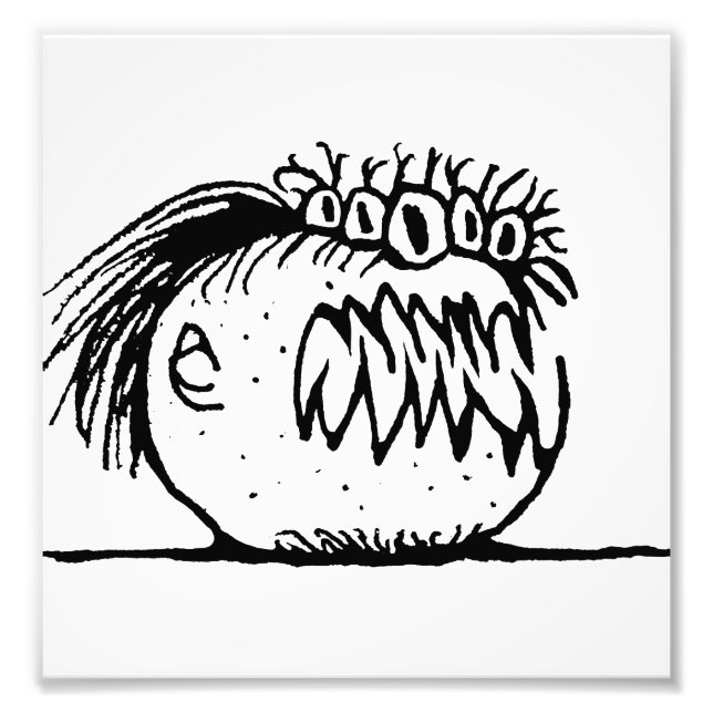 Foto Dibujo monstruoso de fantasía fea (Frente)