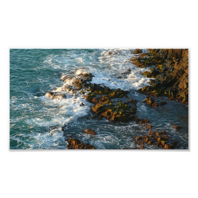 Foto Donde el océano se encuentra con las rocas (Frente)