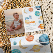 Foto Dos invitaciones a la fiesta de la luna