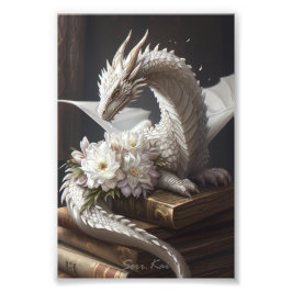 Foto Dragón blanco en la imagen de los libros